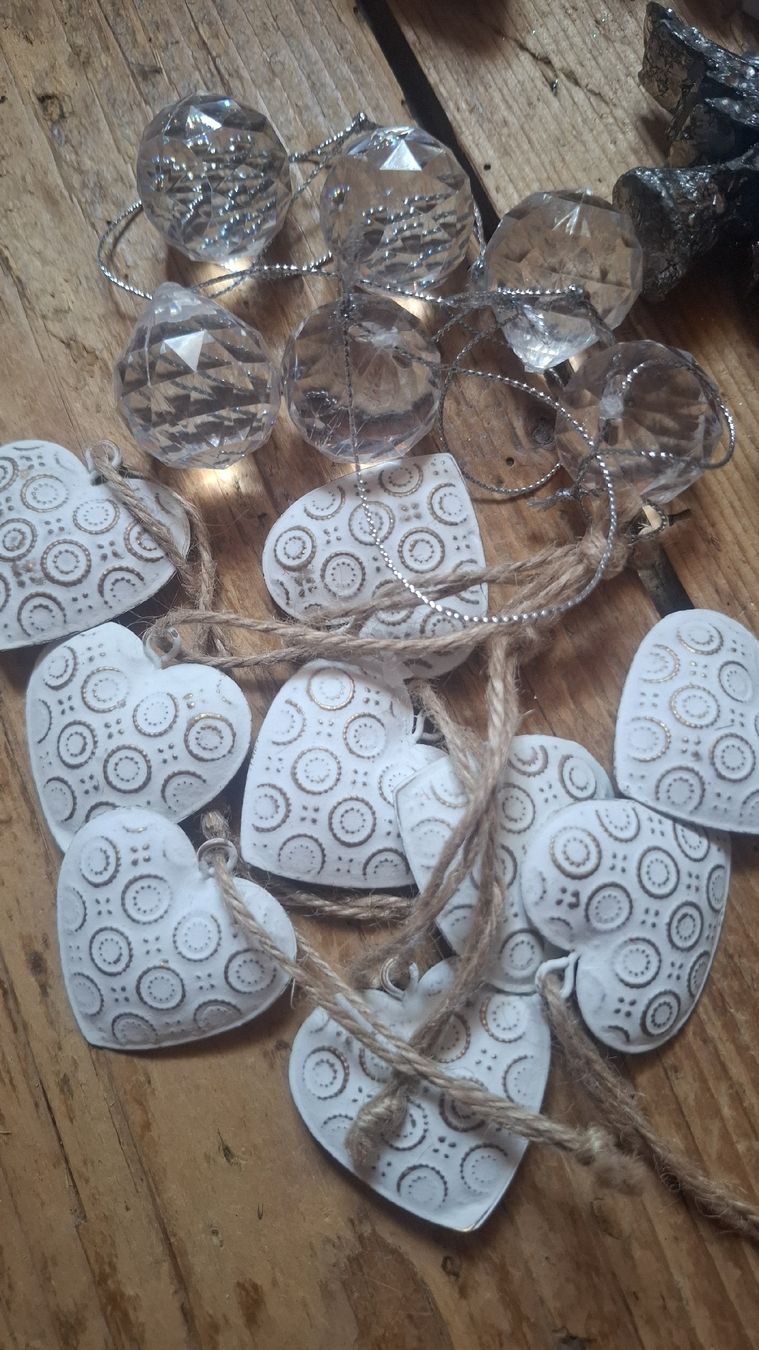 Alle Dekorationen: Weihnachtsdeko Vintage Kugeln. Rosa/Silber – Gebraucht aus Ebnat-Kappel von Aibur 8