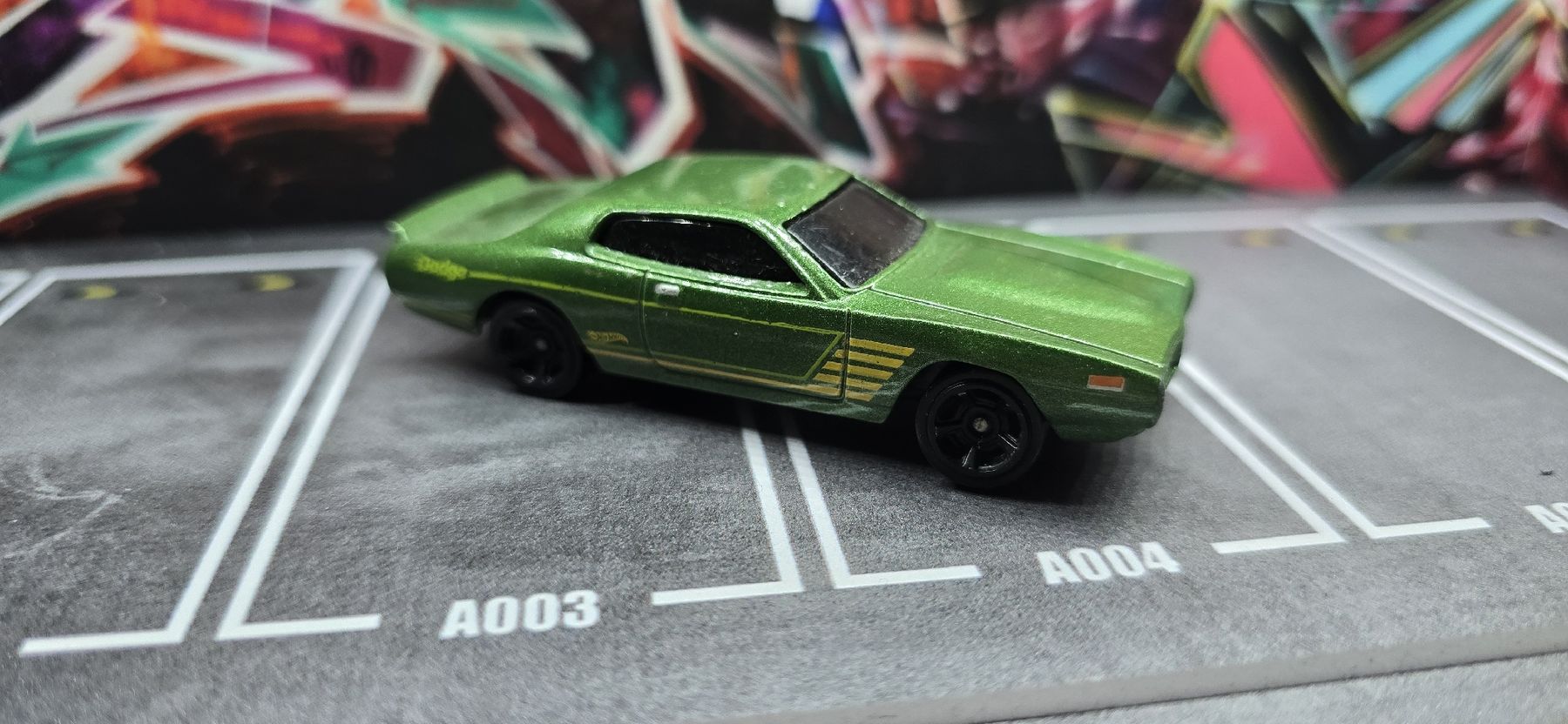 Hot Wheels Modellini d'auto: Hot Wheels Dodge Charger – Usato da Frauenfeld venduto da ufo_yk6c