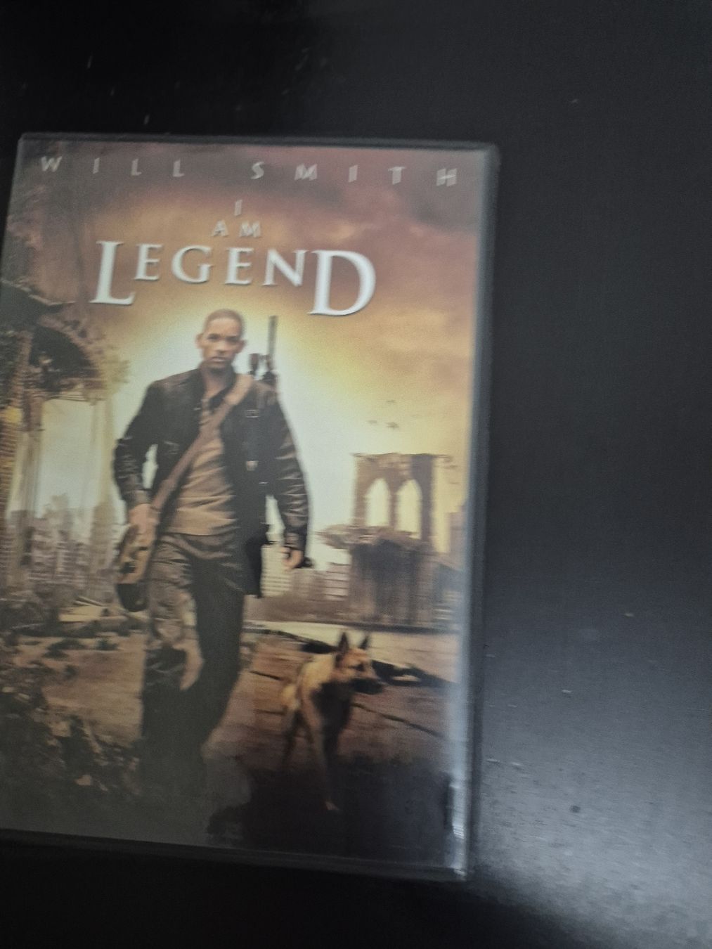 Tutti i DVDs: DVD I AM LEGEND Will Smith  – Usato da Wald ZH venduto da _Hotarubi_