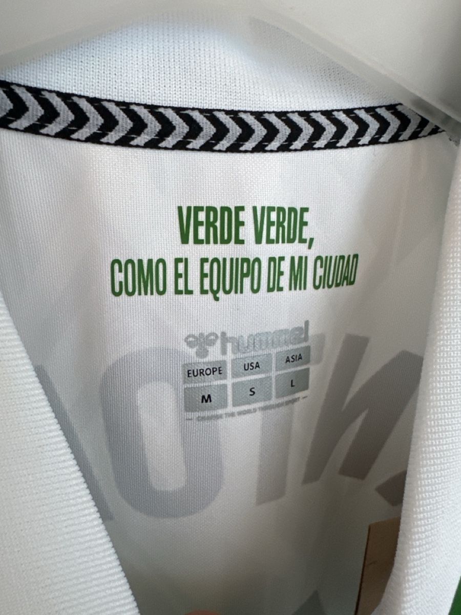 Hummel Canottiere & Pantaloni: Real Betis (Antony 7) – Nuovo e nell'imballaggio originale da Zollikofen venduto da Marvin_Hal 1
