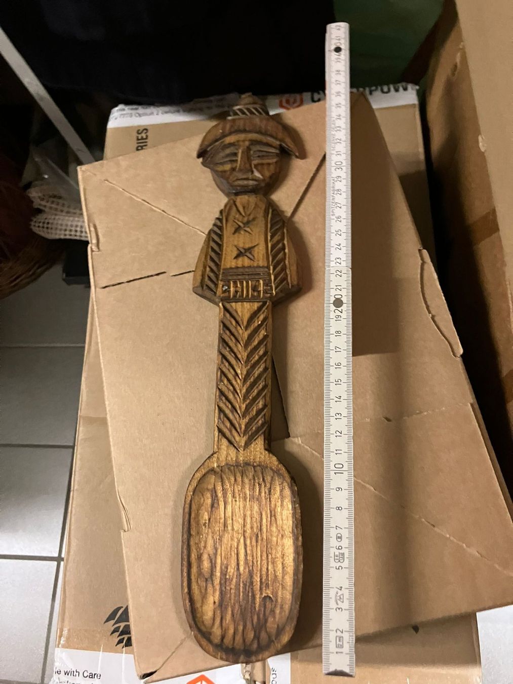 Cucchiai: Cucchiaione di legno souvenir Cile – Usato da Melano venduto da H-Sara 1
