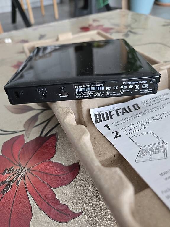 Lettore multimediale portatile: Lecteur dvd portable  – Usato da sierre venduto da al-falah 1