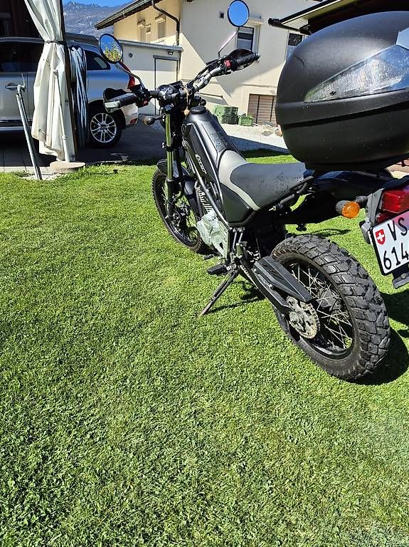 Strada: yamaha xg 250 tricker  – Usato da charrat venduto da codich 2