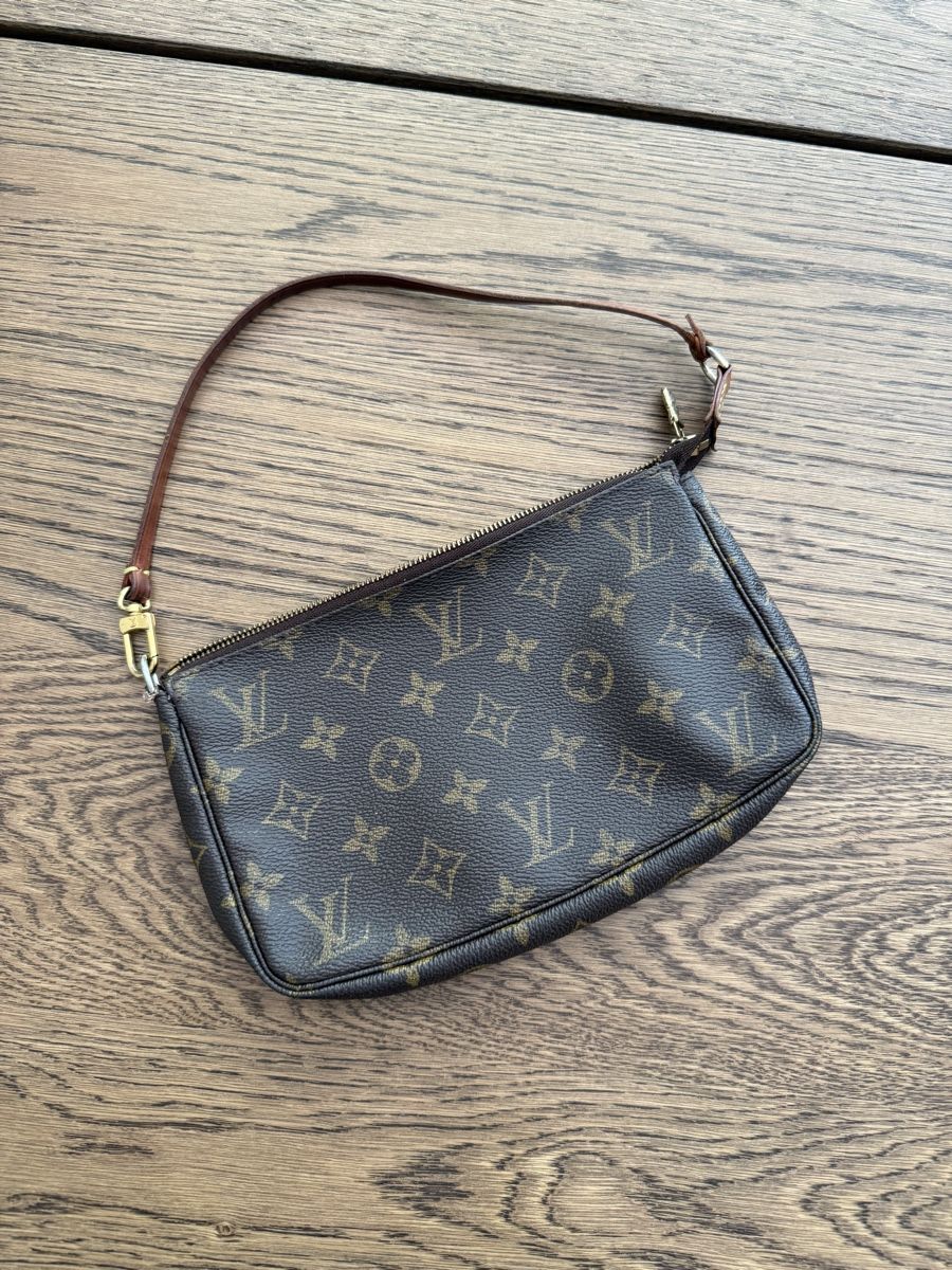 Louis Vuitton Borse da donna: Louis Vuitton Pochette Marron – Usato da Genève venduto da luc_5q8p