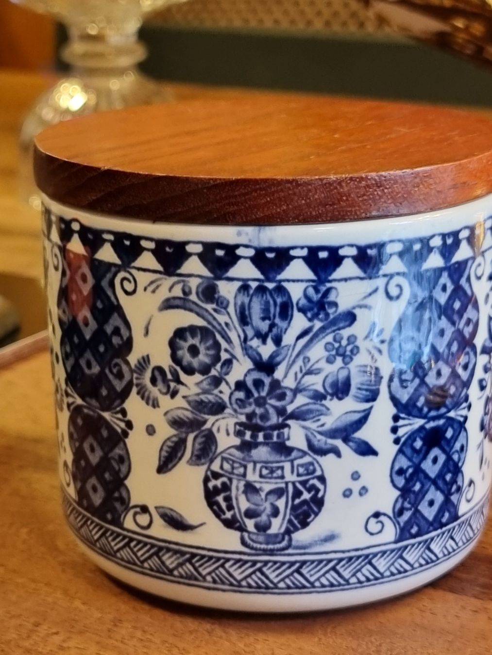 Zuccheriere: Royal Sphinx Maastricht Deckeldose Delft Blau – Usato da Scharnachtal venduto da devin03 9