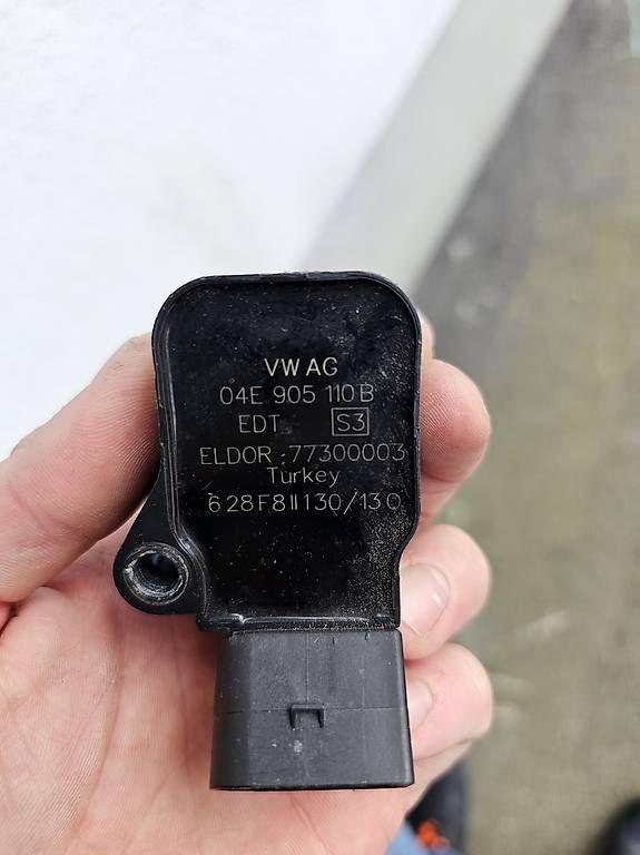 Tutti pezzi di ricambio auto: 4 Zündspulen 04E905110B – Usato da Buch am Irchel venduto da burn1990
