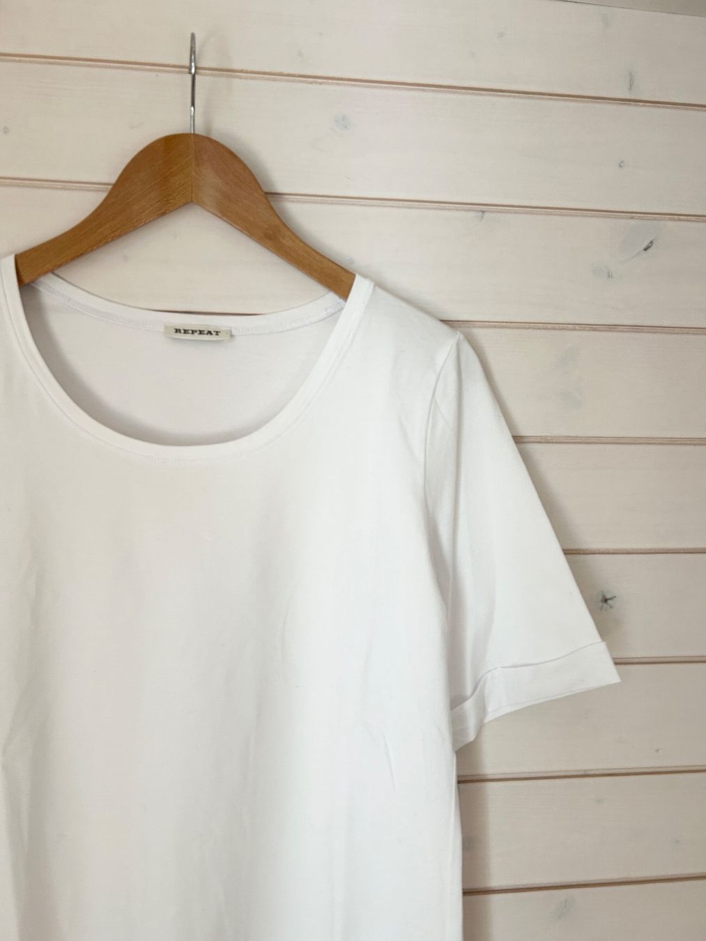 Repeat T-shirt: Repeat T-Shirt - Gr. L – Usato da Illnau venduto da Monkky 4