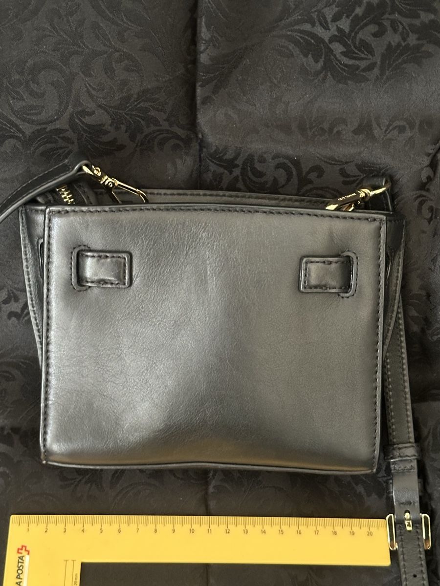 Michael Kors Taschen für Damen: MICHAEL KORS Umhängetasche in Schwarz – Neu (gemäss Beschreibung) aus Bern von Maria003 3