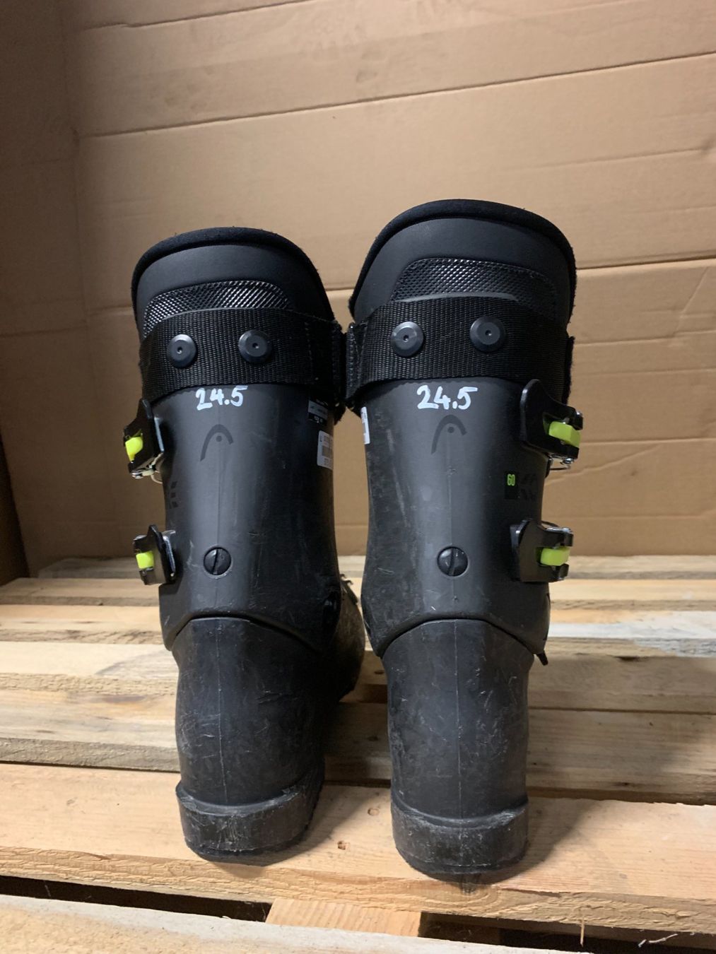 Head Schuhe für Jungen: Skischuhe, HEAD Kore 60, Grösse 38.5 – Gebraucht aus Schwarzsee von Sidecut 1
