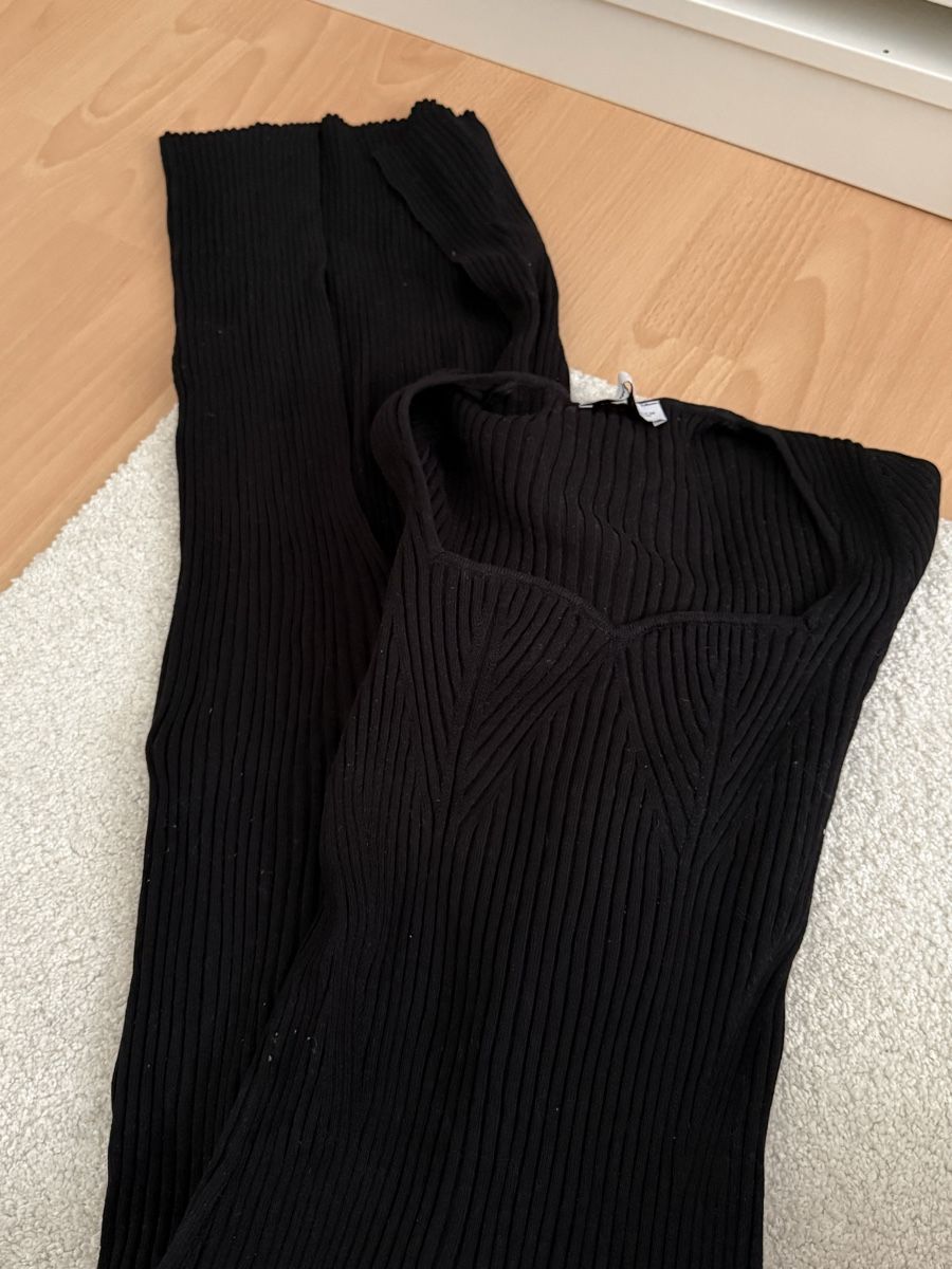 Kleider: Rippstrick Kleid schwarz Grösse M – Neu (gemäss Beschreibung) aus Alpnach Dorf von beauty87 1