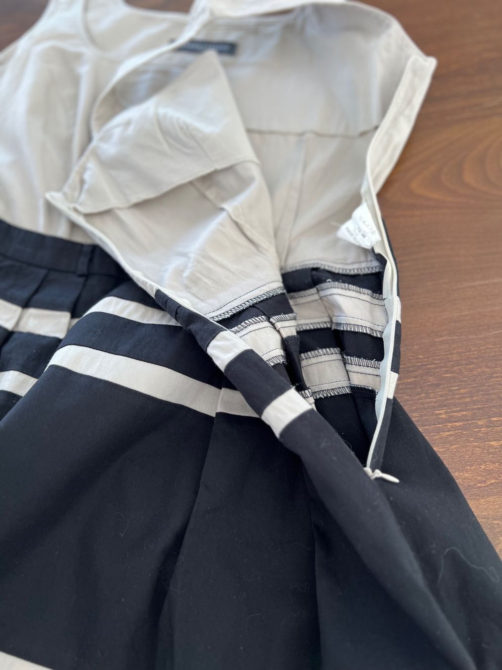 Kleider: Sandro Ferrone Sommerkleid, Grösse 38 (IT 46) – Gebraucht aus Ebmatingen von Mistelu 2