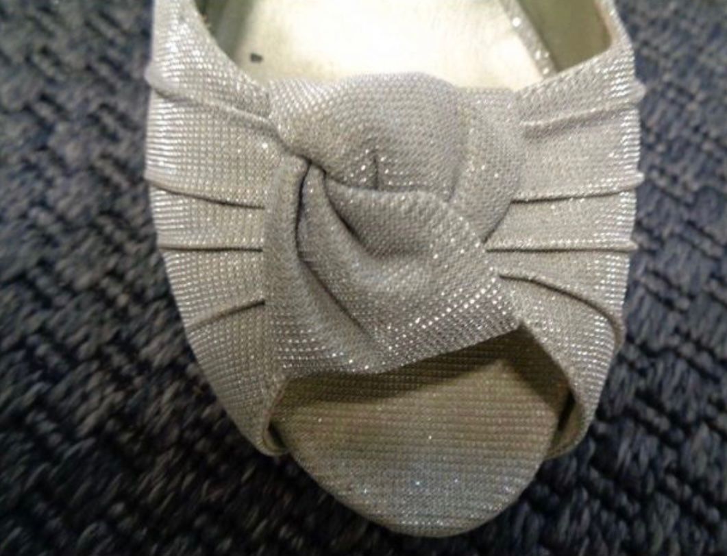 Scarpe da donna: Sandalen von modissa – Usato da Schöfflisdorf venduto da Bling_it_on 1