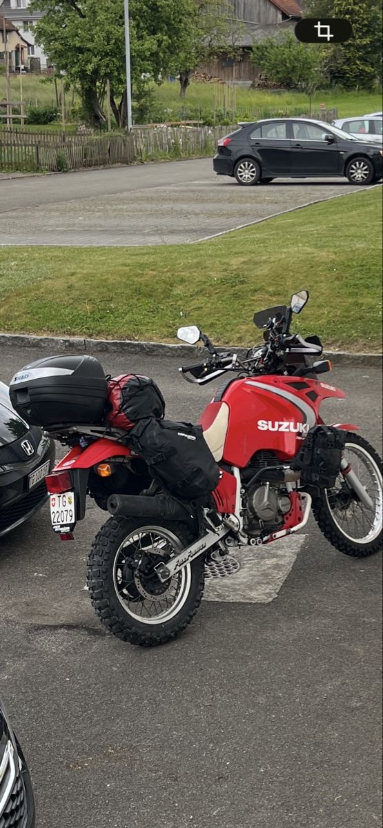 Suzuki Enduro: Suzuki dr 750 – Usato da Ennetaach venduto da Sebes 2