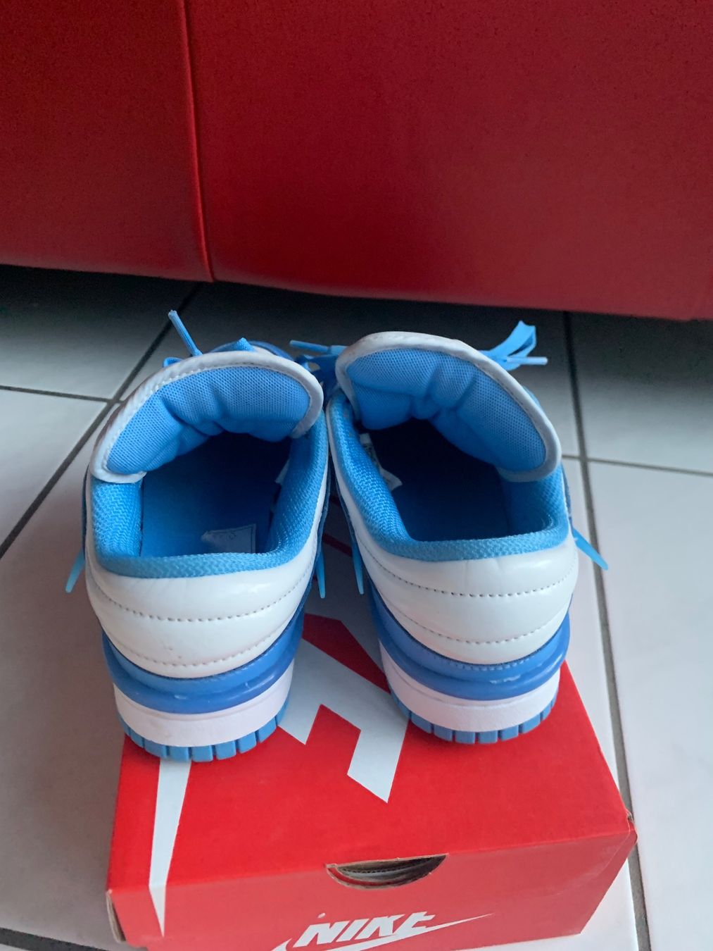 Nike Scarpe da uomo: Nike dunk low twist hellblau Gr 38 – Usato da Bettlach venduto da valishop 4