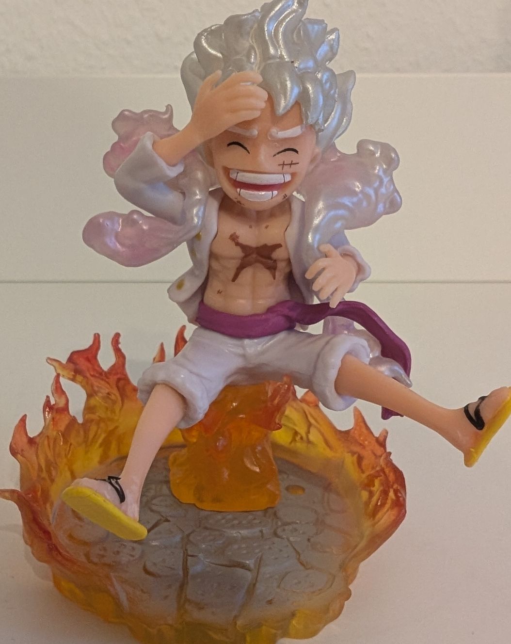 Statuette: One Piece Figur Gear 5 top Zustand – Nuovo (secondo la descrizione) da Wangen b. Olten venduto da kim_x9zn