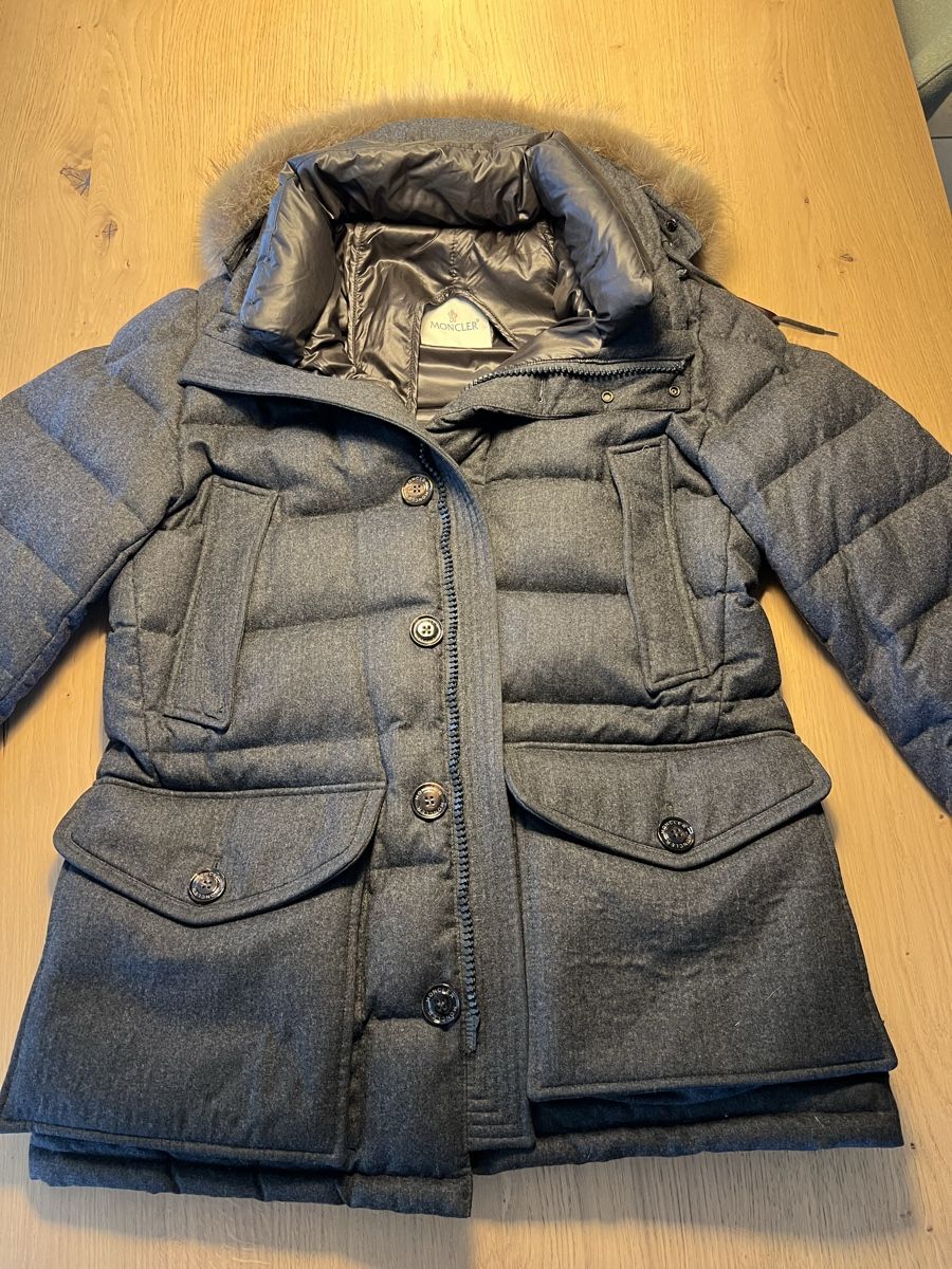 Moncler Giacche: Moncler Jacke – Usato da Aarau venduto da G.Hemmeler 2