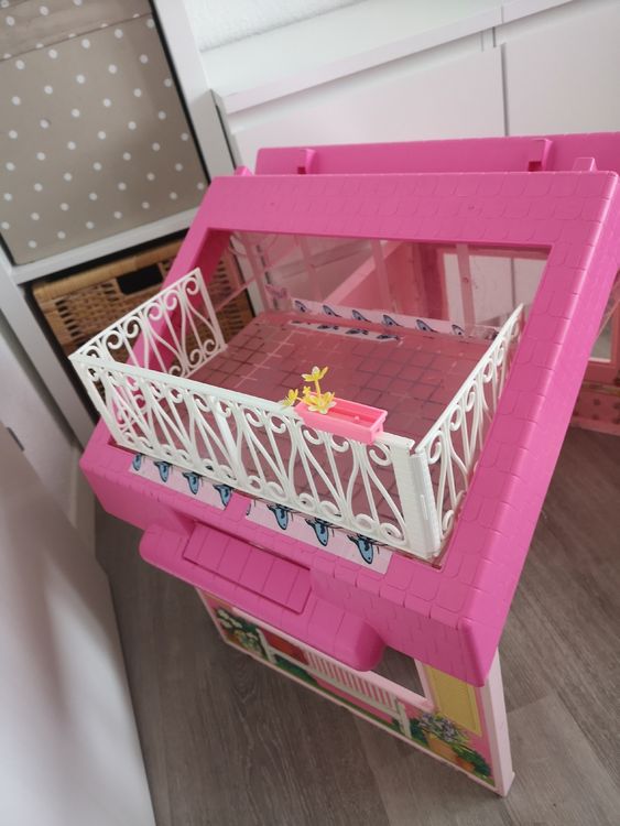 Barbie Koffer in 2452 Gemeinde Mannersdorf am Leithagebirge für 30,00