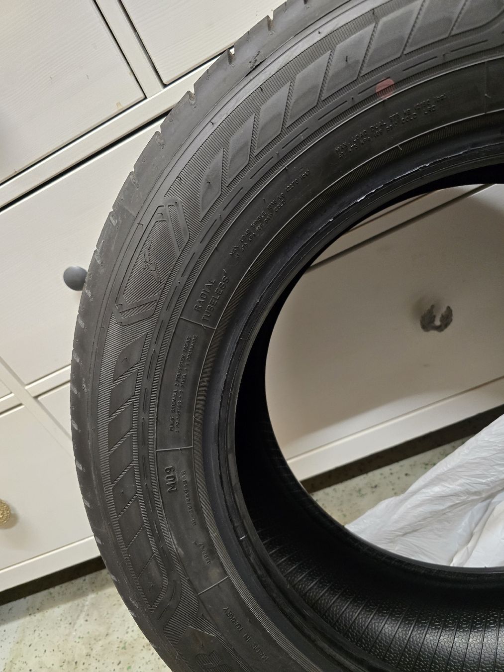 Goodyear Pneus & Kompletträder: 4×Goodyear Sommerpneu NEU – Neu und originalverpackt aus Welschenrohr von Nuwolina 1