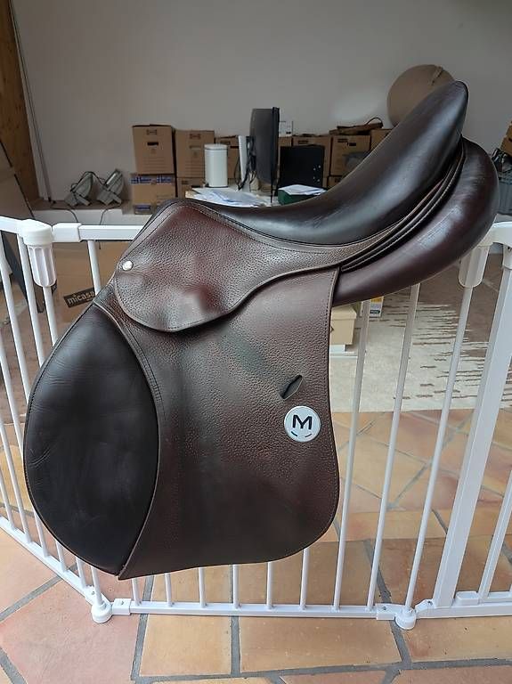 Selle & Accessori: Meyer Springsattel 17.5" – Usato da Eichberg venduto da san_5grt