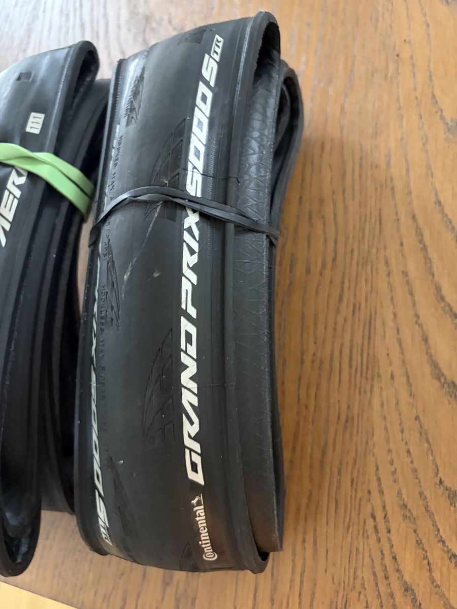 Continental Pezzi di ricambio: Continental Grand Prix 5000 S TR  + AERO 111 set – Usato da Zürich venduto da JAGD-bikes 2