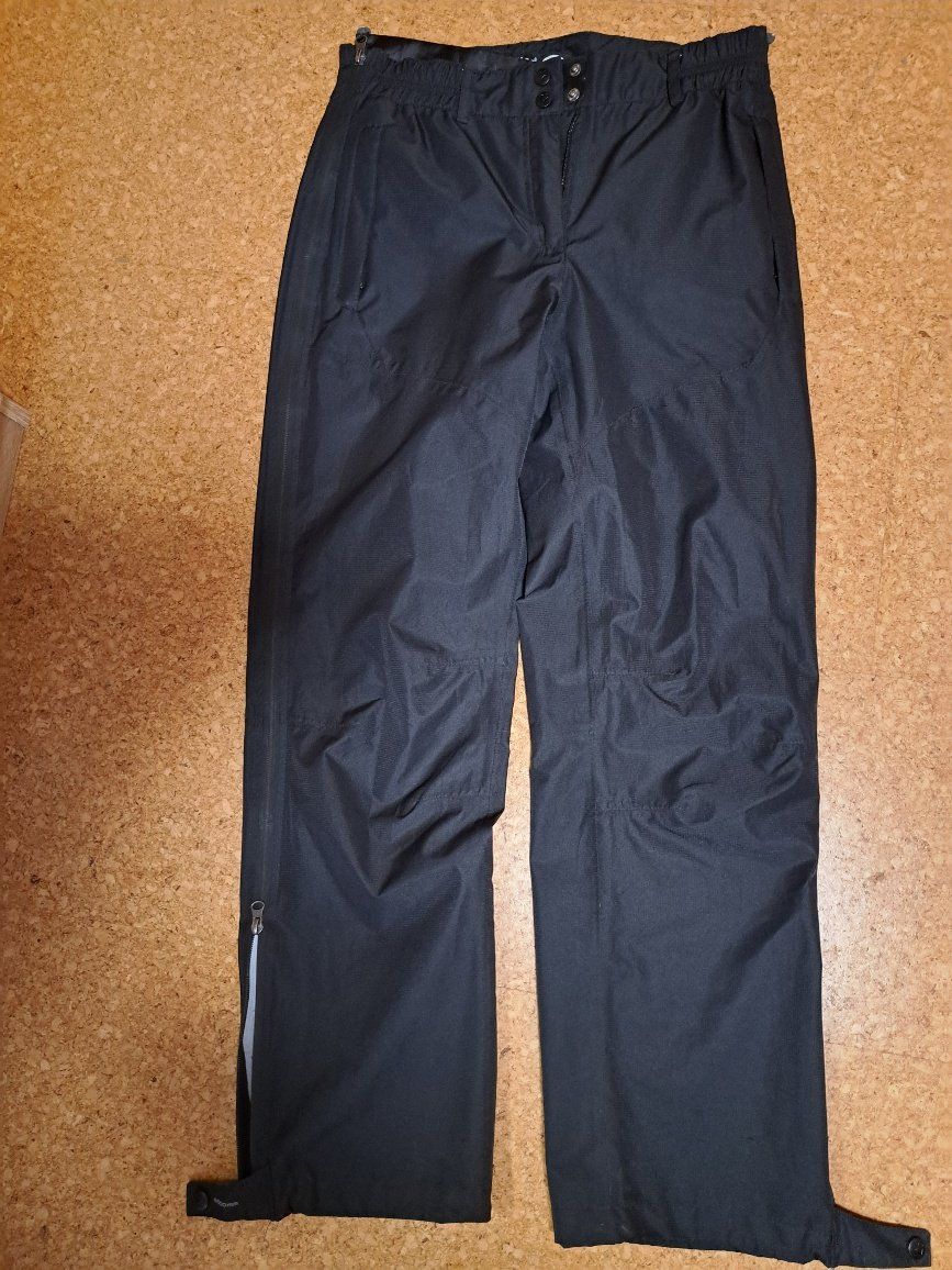Pantaloni: Regenhose Grösse 36 – Usato da Schüpfheim venduto da madeleine69