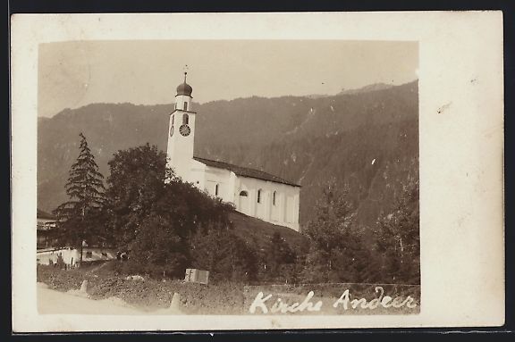 Cartoline postali: Andeer, Kirche, von der Strasse gesehen – Usato da Berlin venduto da bartko-reher