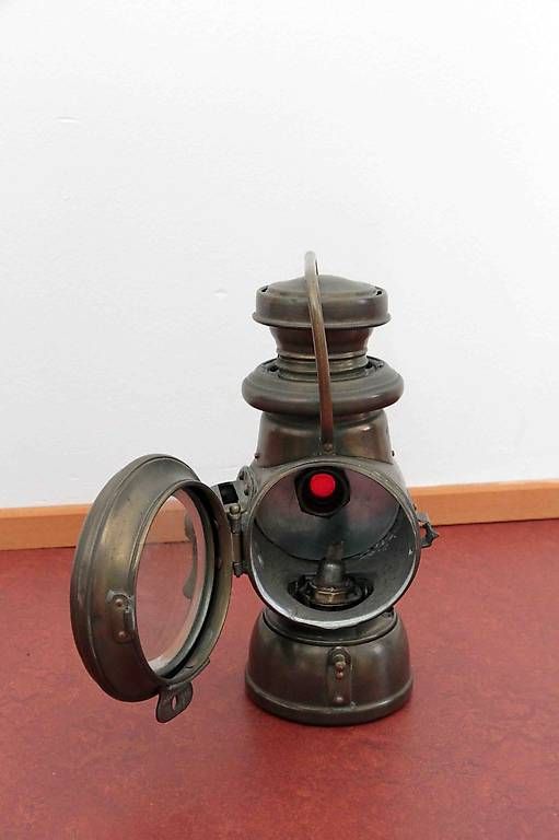 Lampade: Antike Autolampe Messinggehäuse / Powell & Hanmer Model 515 – Usato da Winterthur venduto da q6cq4 1