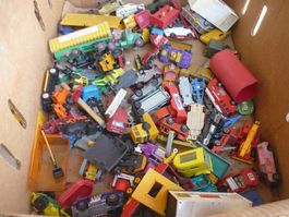 Spielzeugautos Konvolut Matchbox Lesney Corgi Toys Dinky