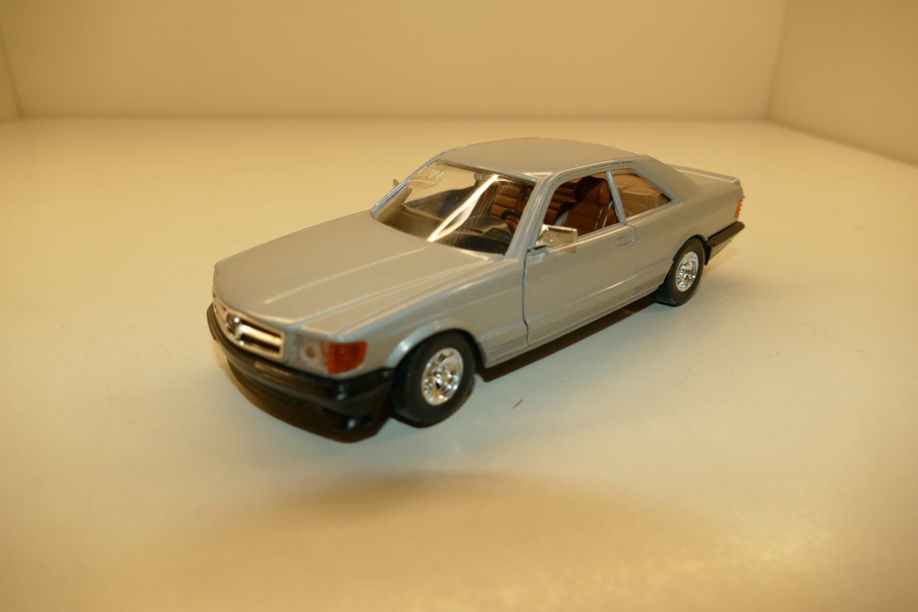 Bburago Modellautos: Burago 1:26: Mercedec Benz 600 SEC – Neu (gemäss Beschreibung) aus Niederhasli von rail-duerst 1