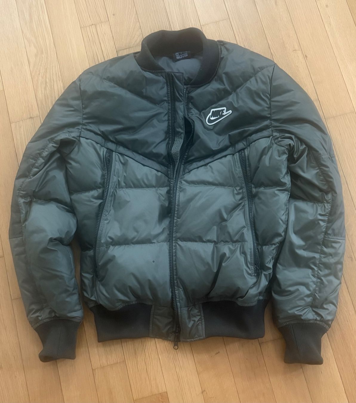 Nike Giacche: Nike Jacke – Usato da Glattbrugg venduto da BlitzSale