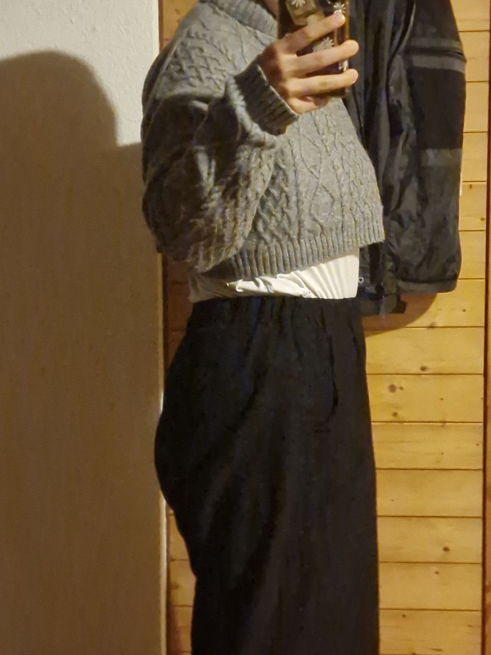 H&M Pullover & Sweatshirts: Pullover – Gebraucht aus Wil SG von zeh_pck9 3