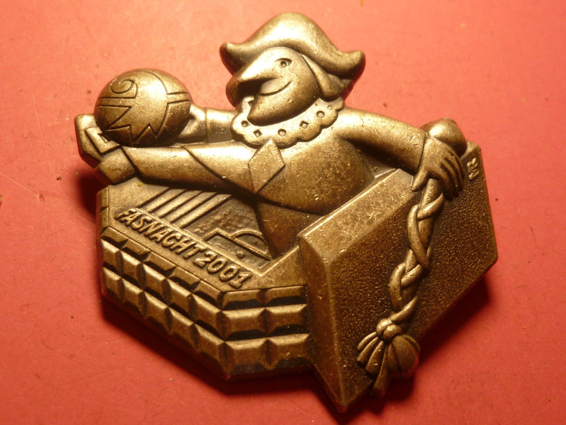 Placchette & Badge: BASEL 2001 SILBER – Usato da Ried (Muotathal) venduto da Mandarin02