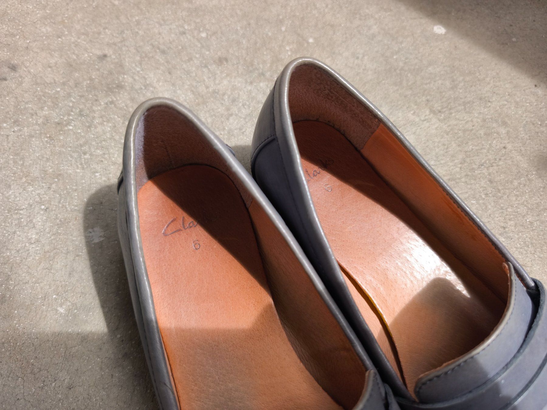 Clarks Scarpe da donna: Clarks leather loafers, 39.5 – Usato da Sursee venduto da Re.joy 5