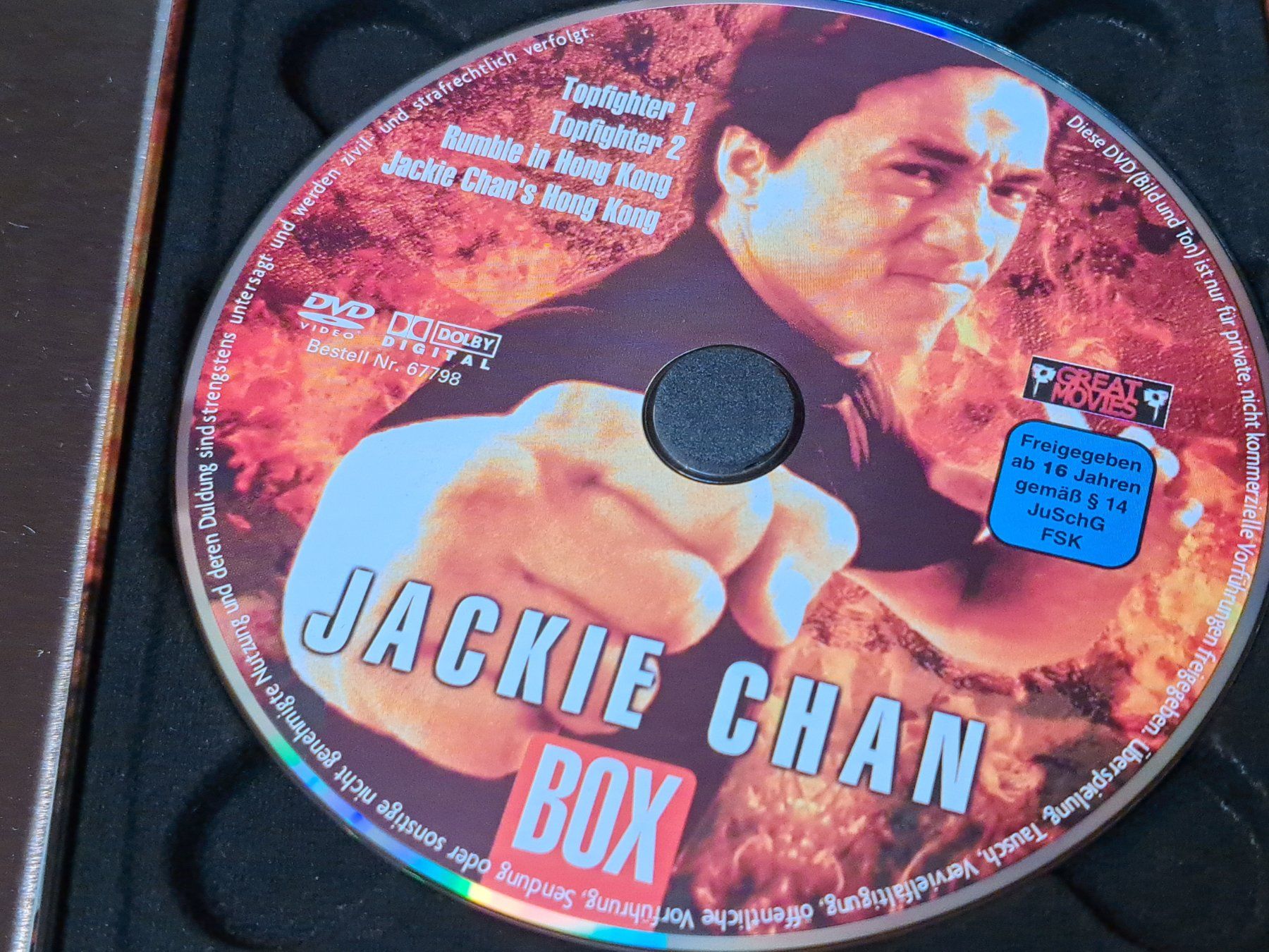 Tutti i DVDs: DVD Jackie Chan, Metall-Box mit 4 Filmen – Usato da Unterseen venduto da Kanica 7