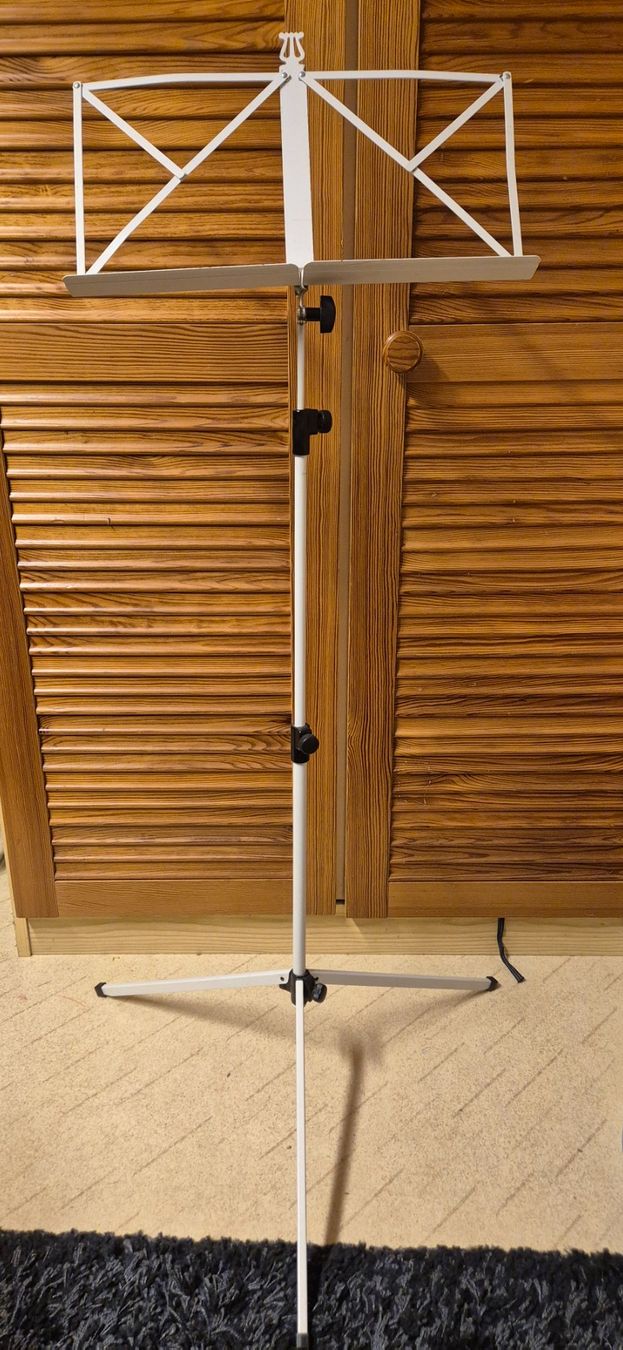 Supports pour instruments & partitions: Notenständer – D'occasion à Hombrechtikon par Mona_Z