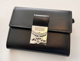 Original MCM mini Portemonnaie aus schwarzem Leder