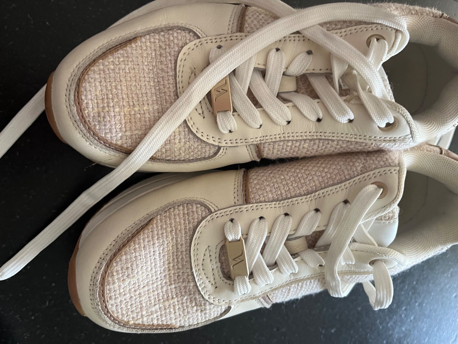 Scarpe da donna: Basket Varese – Usato da La Chaux-de-Fonds venduto da lev_zsx6 1