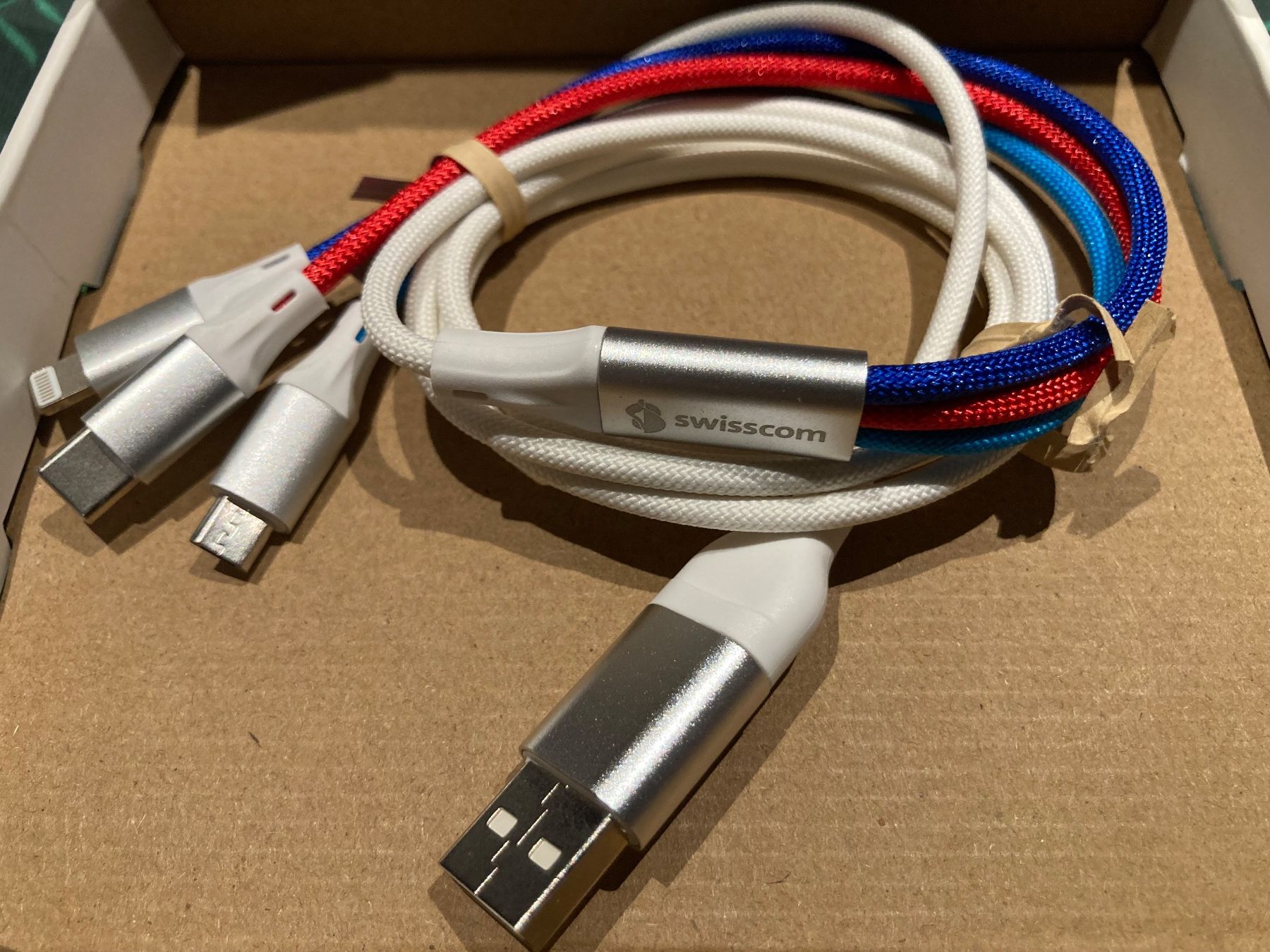 Kabel: Handy- Ladekabel – Neu und originalverpackt aus Bülach von Stellina72