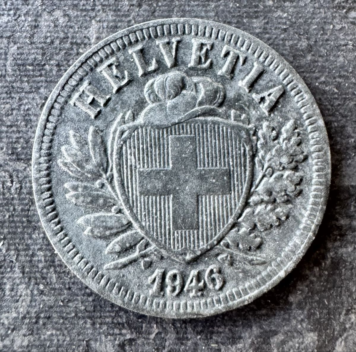 Alle Münzen: 2 Rappen 1946 – Gebraucht aus Meilen von coins4sale