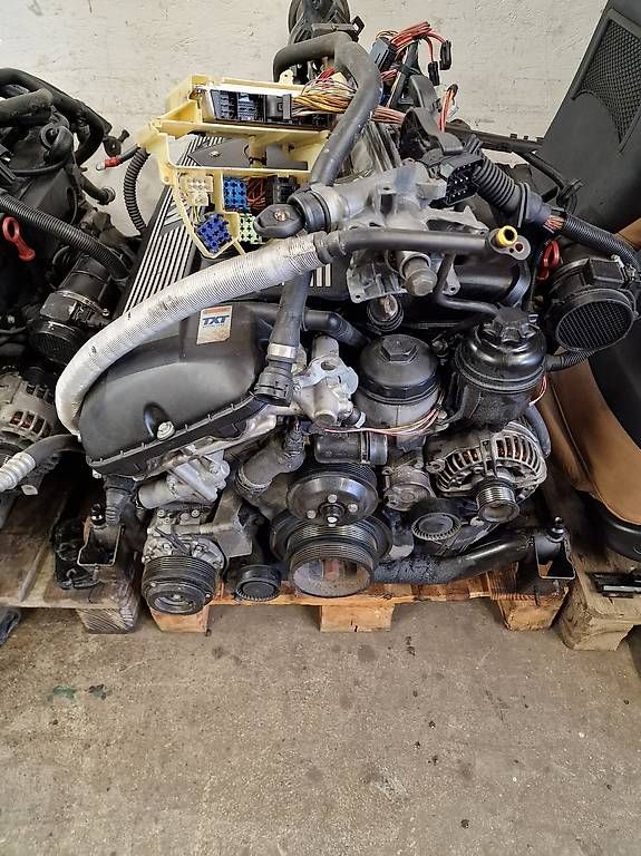 Tutti pezzi di ricambio auto: Bmw e46 Motor Aktion bis 14/08 – Usato da Niedergösgen venduto da Zecinha 4