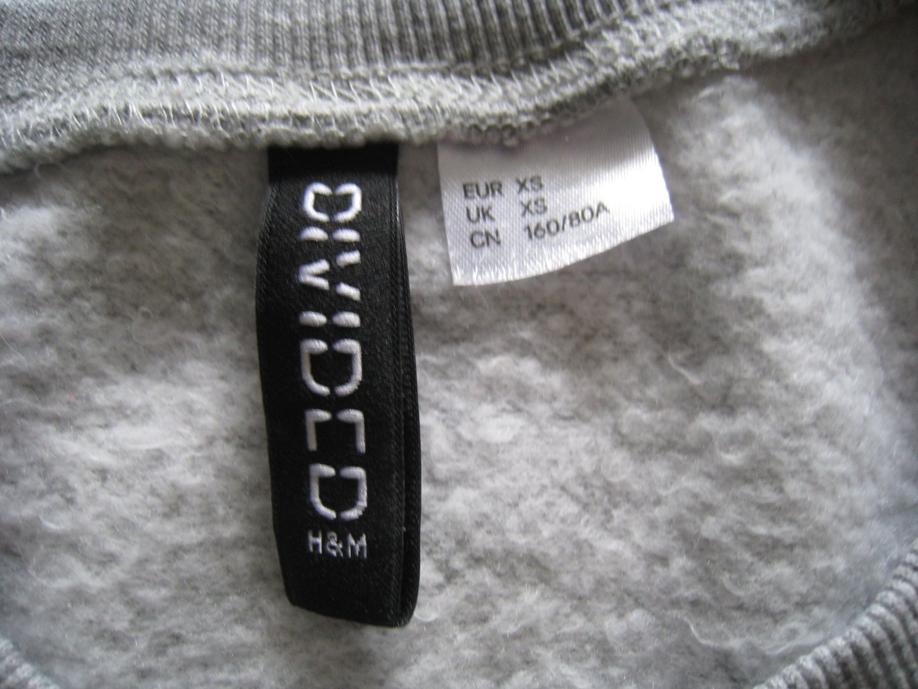 Pullover & Sweatshirts: H&M sweathirt  XS – Gebraucht aus Sion von machiavel74 1