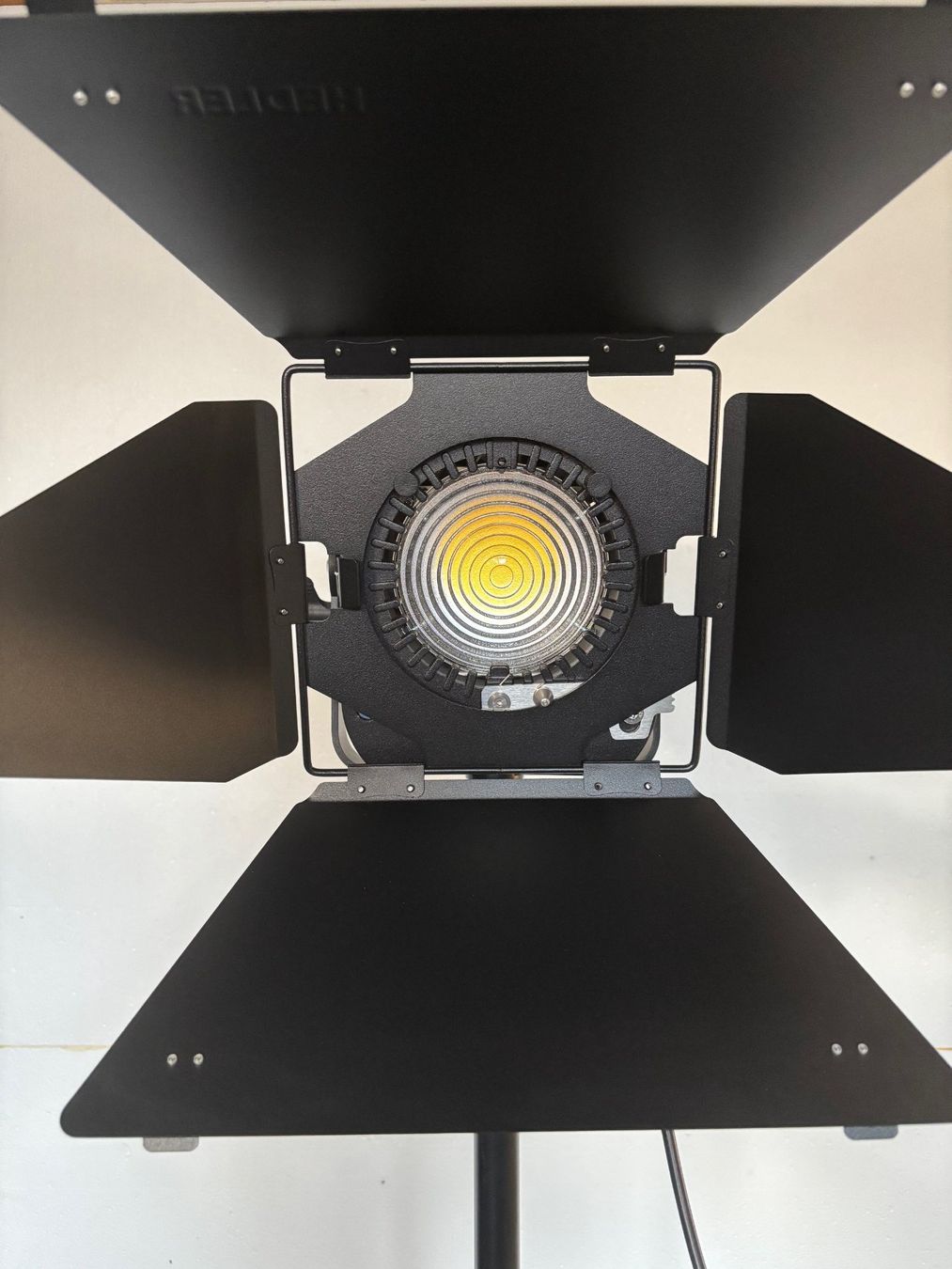 Lampade: Studioleuchte Hedler Profilux LED1000 DMX – Usato da Luzern venduto da Affoltera 2