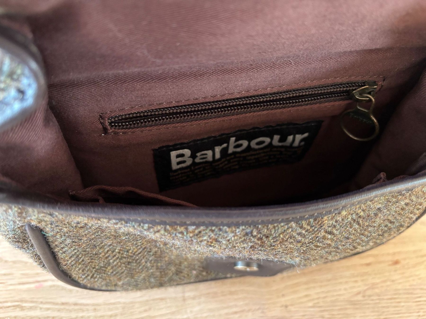 Barbour Taschen für Damen: Barbour Umhängetasche aus Tweed – Gebraucht aus Horgen von uge_pd5p 4