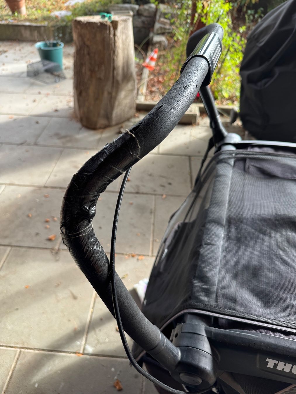Thule Kinderwagen: Thule Chariot Sport 2 – Gebraucht aus Herzogenbuchsee von dr_vadson 2
