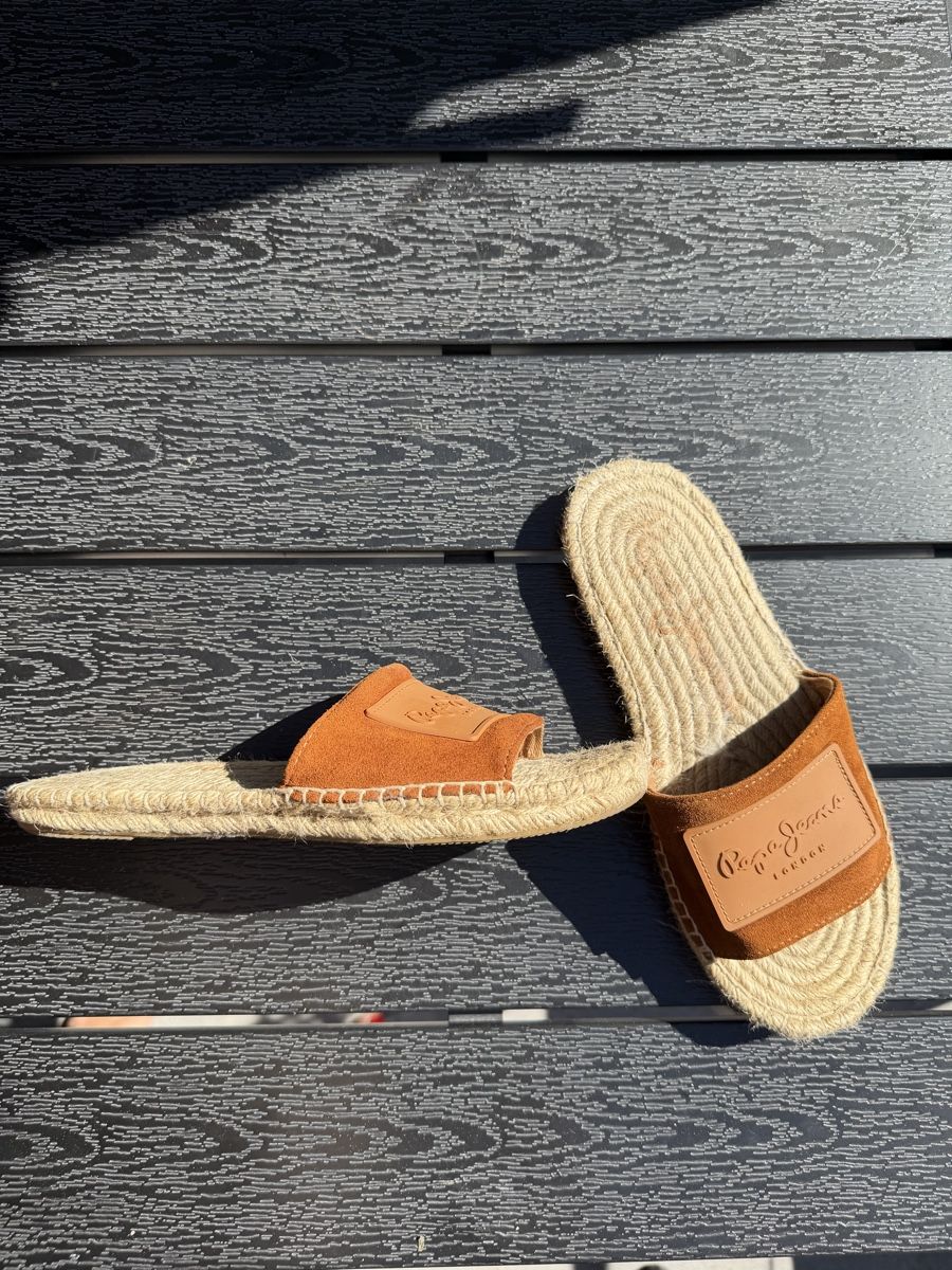 Pepe Jeans Damenschuhe: Pepe jeans 37  – Gebraucht aus Melide von ser_6qfy 2