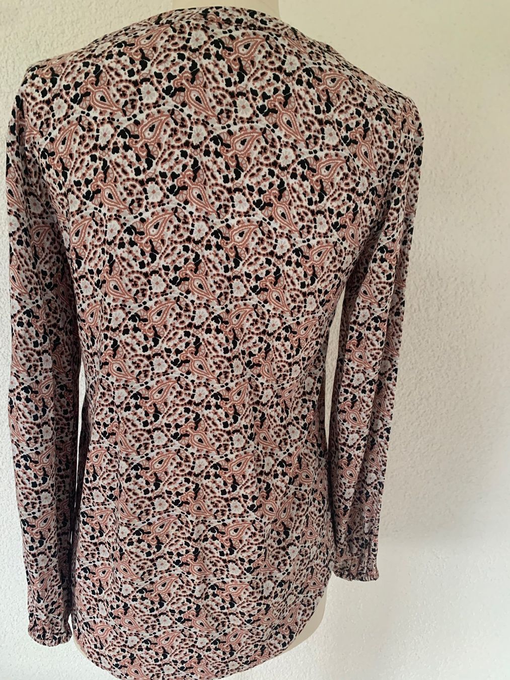 Camicette: Soyaconcept Denmark Bluse Gr. S Viskose – Usato da Kirchdorf AG venduto da coco123 4