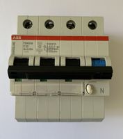 FI/LS Schalter ABB SMISSLINE TP C 32A 10kA 4P 30mA