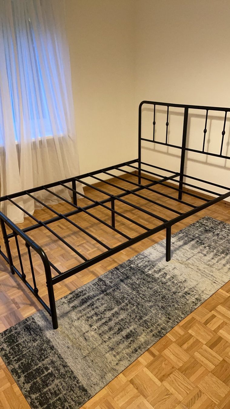 Letti: Metal Bett 200x140 – Usato da Schindellegi venduto da lal_x7zx