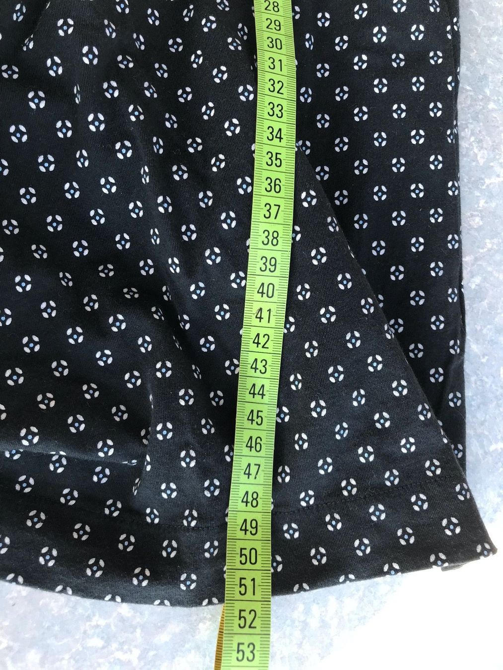 H&M T-shirt: Carmenshirt Baumwolle M-L – Usato da Meilen venduto da Flockenwirbel 3