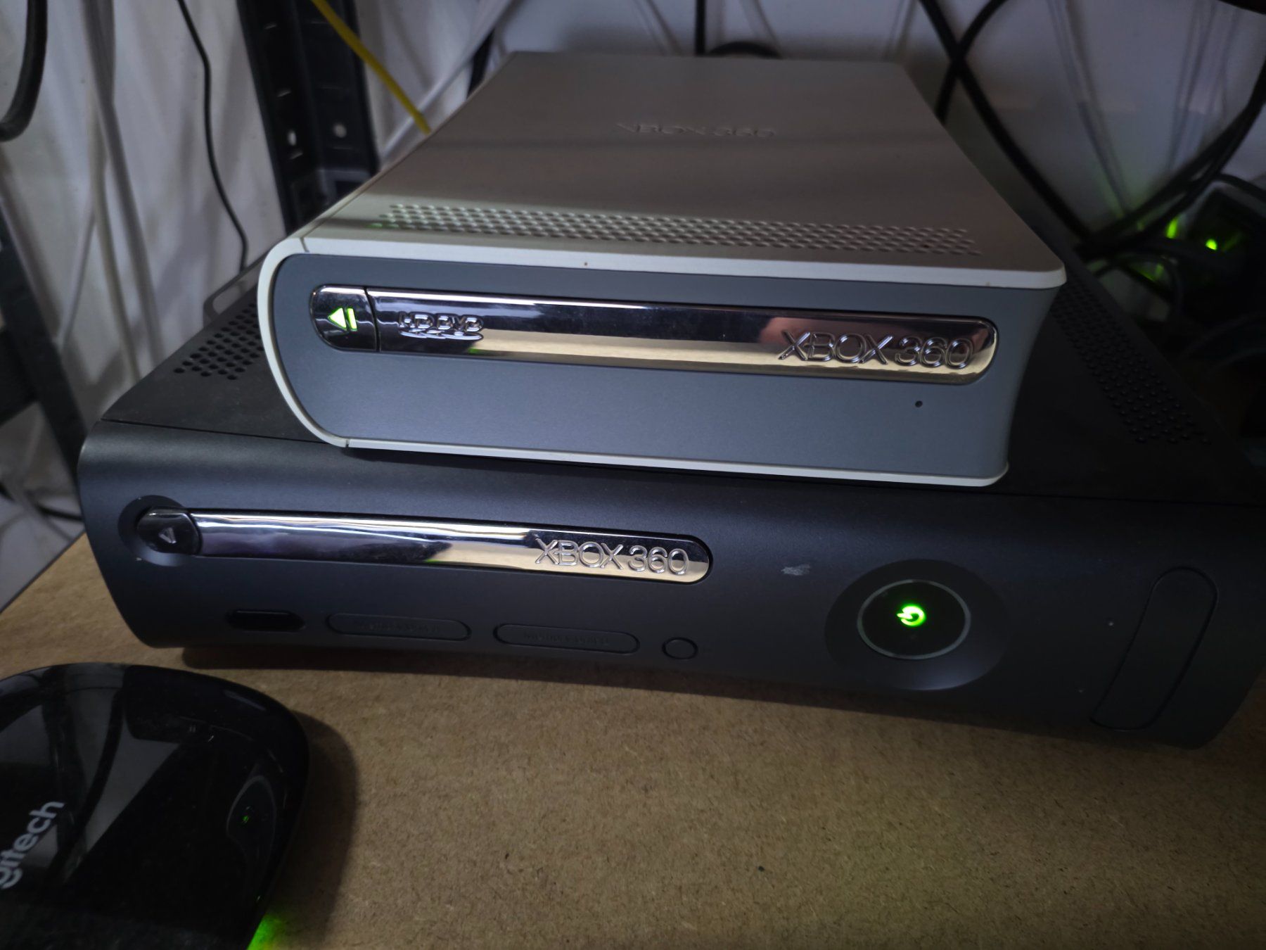 Microsoft Console: X-Box Set mit Kinect / HD-DVD – Usato da Märwil venduto da Heubi76